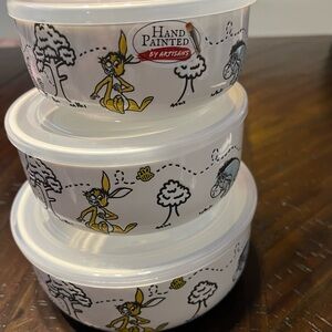 Disney Winnie The Pooh and Friends Nesting Bowls with Pressure Release Lids Set